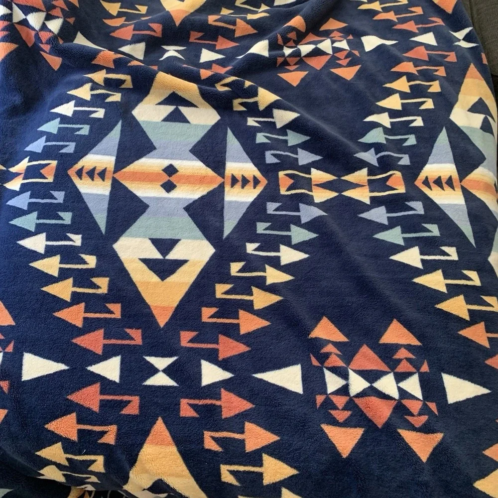 Pendleton Big Thunder Sherpa Fleece blanket